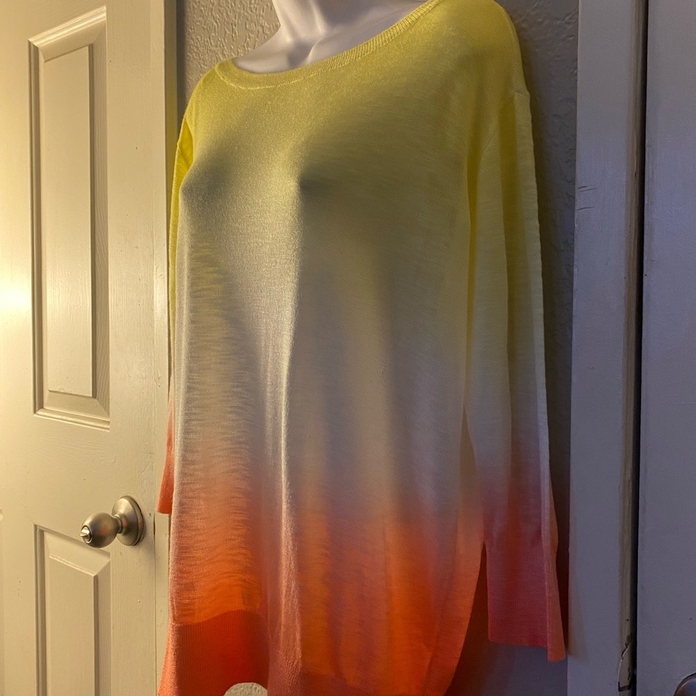Gradient Knit Sweater - Picture 3 of 7